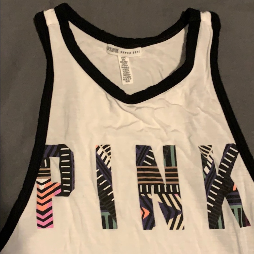 VS Pink Tank.